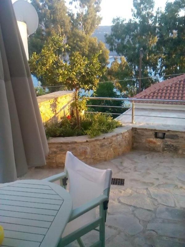 Holiday home Afroessa & Samos Town