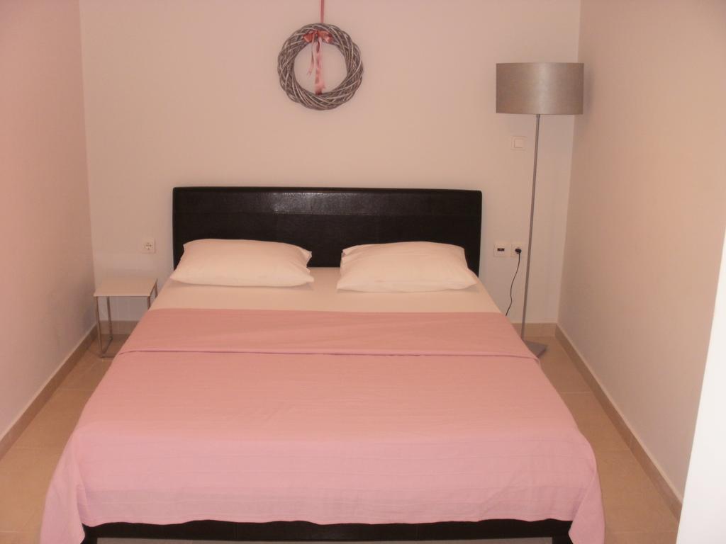 Holiday home Afroessa & Samos Town